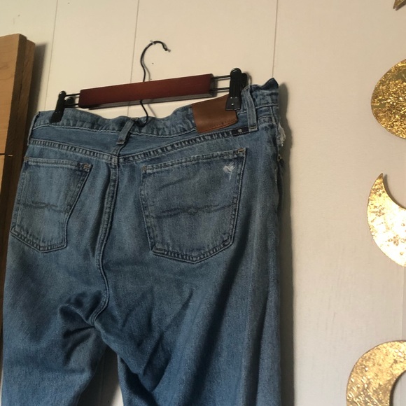 Lucky Brand Boyfriend Jeans - Picture 7 of 7